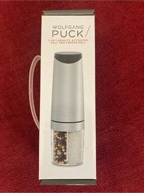 Wolfgang Puck 2-in-1 Gravity Activated Salt & Pepper Mill NIB